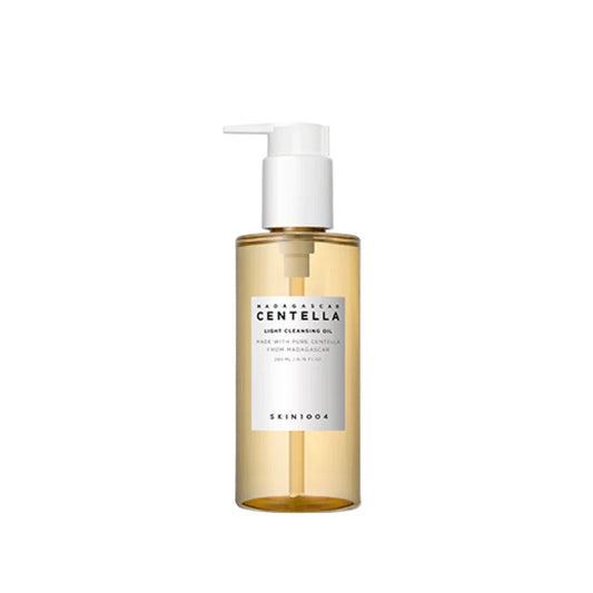 Madagascar Centtella Light Cleansing Oil